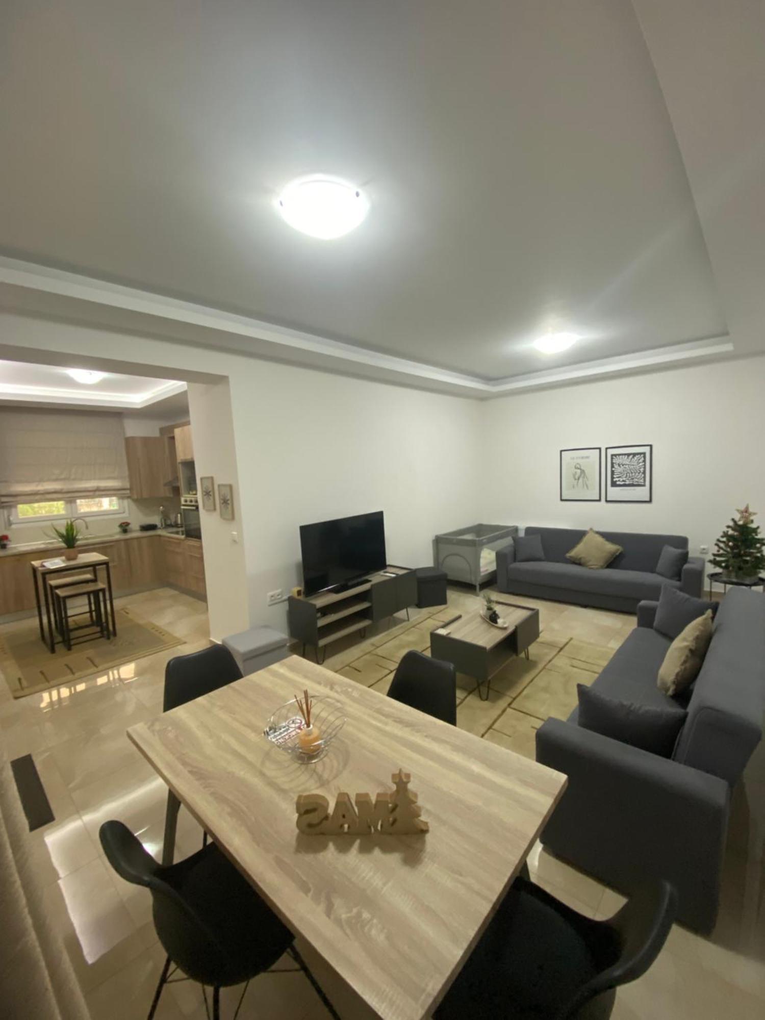 Olive Inn City Драма Екстер'єр фото